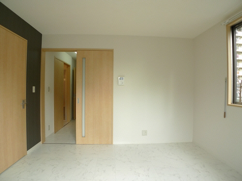 エアポート レジデンス 201号-4