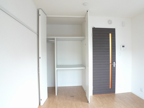 メゾン・ヴェールⅢ 201号-4