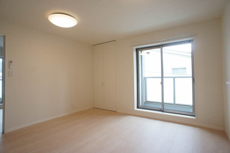 ESPRIT幸町 302号-2