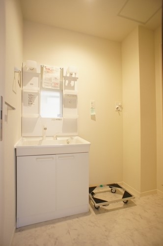 リオン南大泉 102号-9