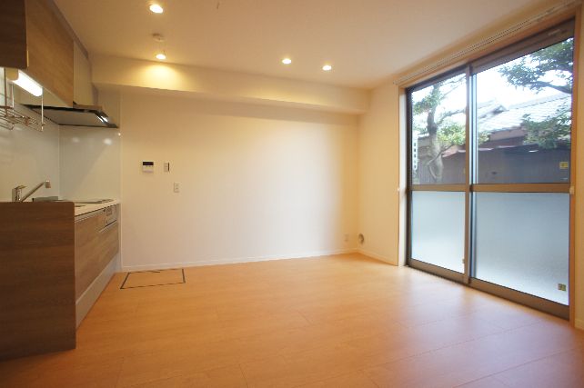 オータムテラス 102号-10