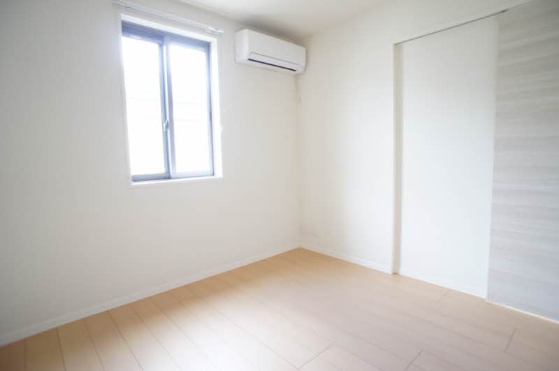 ソレアード・N 202号-4