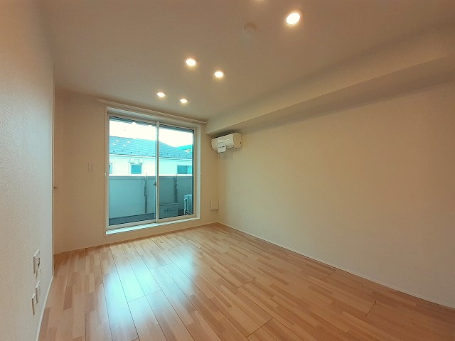 Wing Court 赤塚新町 307号-3