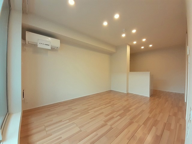 Wing Court 赤塚新町 307号-4