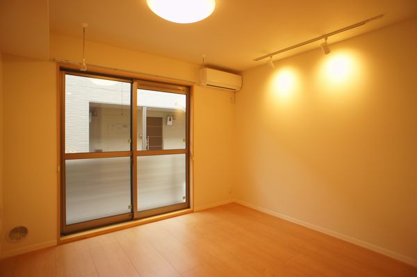 レクエル小豆沢　Ｎｏｒｔｈ　Ｃｏｕｒｔ 106号-2