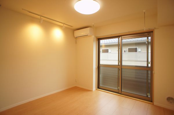 レクエル小豆沢 North Court 202号-2