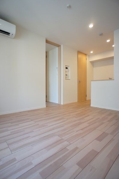 Ｐｉｎｏ　Ｌｉｌｌａ　六義園 201号-3