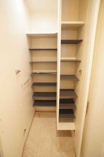 ｂｏｎｈｅｕｒ　板橋本町 203号-8