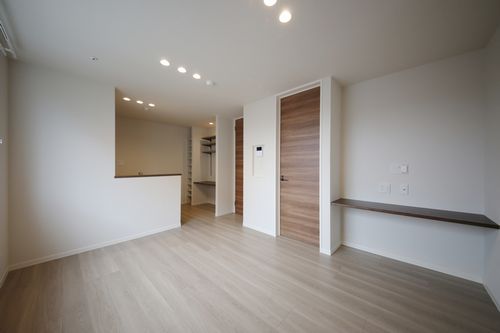 フォレナ南長崎 306号-3