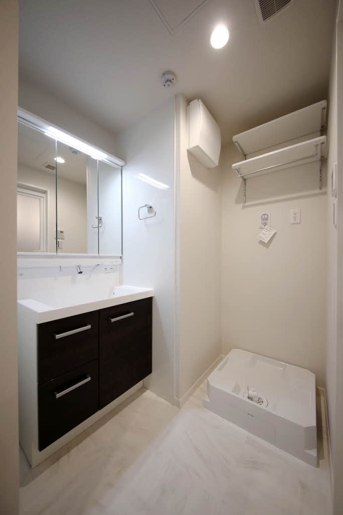 ＧＲＡＮＤＥ　ＣＥＲＥＺＯ　ＰＡＴＩＯ 303号-6