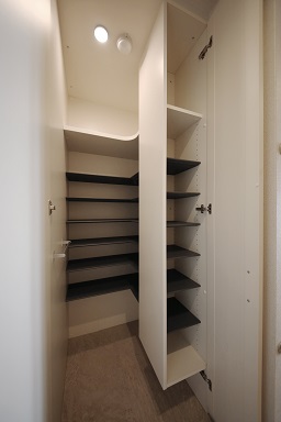 セレナ・パーク 202号-3