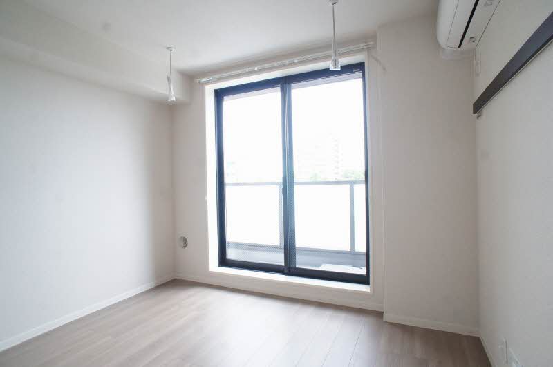 Ｃｒａｎｅ　Ｔｅｒｒａｃｅ 103号-8