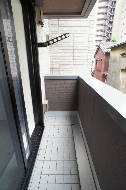 Crane Terrace 105号-9