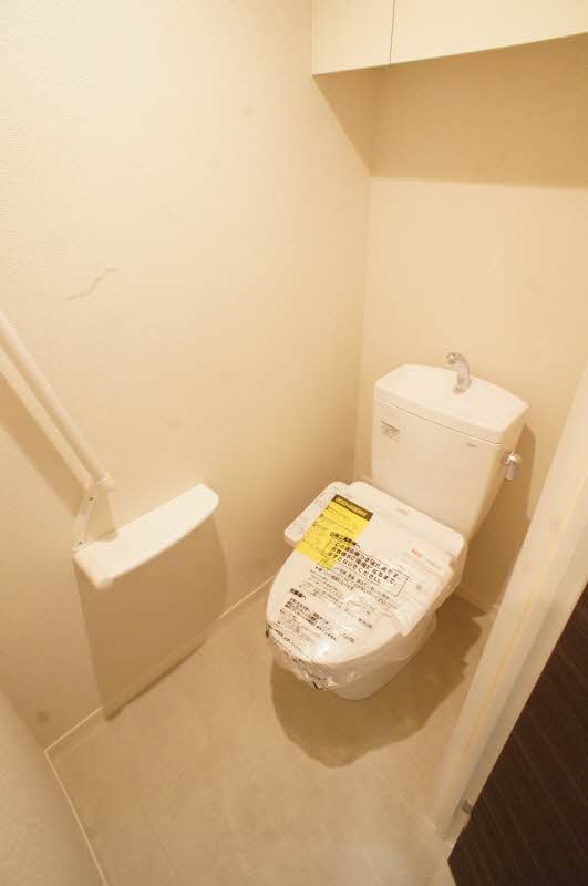 Ｃｒａｎｅ　Ｔｅｒｒａｃｅ 203号-5