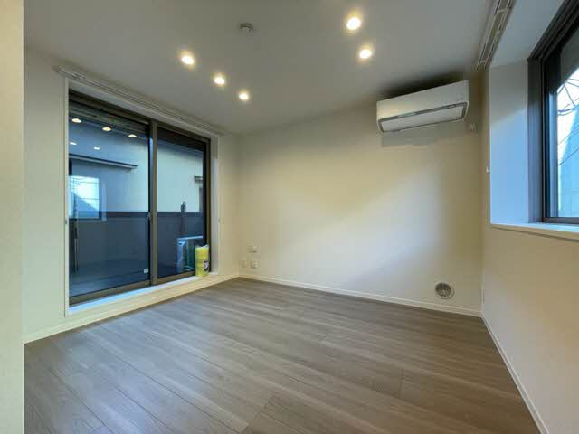 メゾン　ド　ラーミア 201号-6