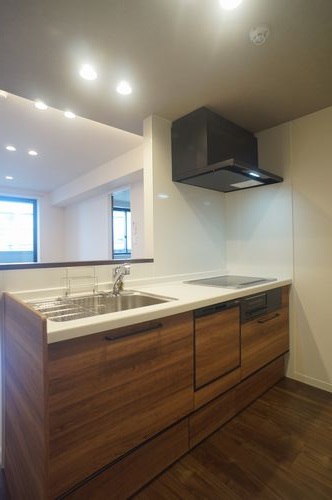 パセオ　シャルマン 205号-3