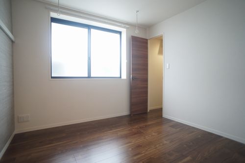 パセオ　シャルマン 205号-7