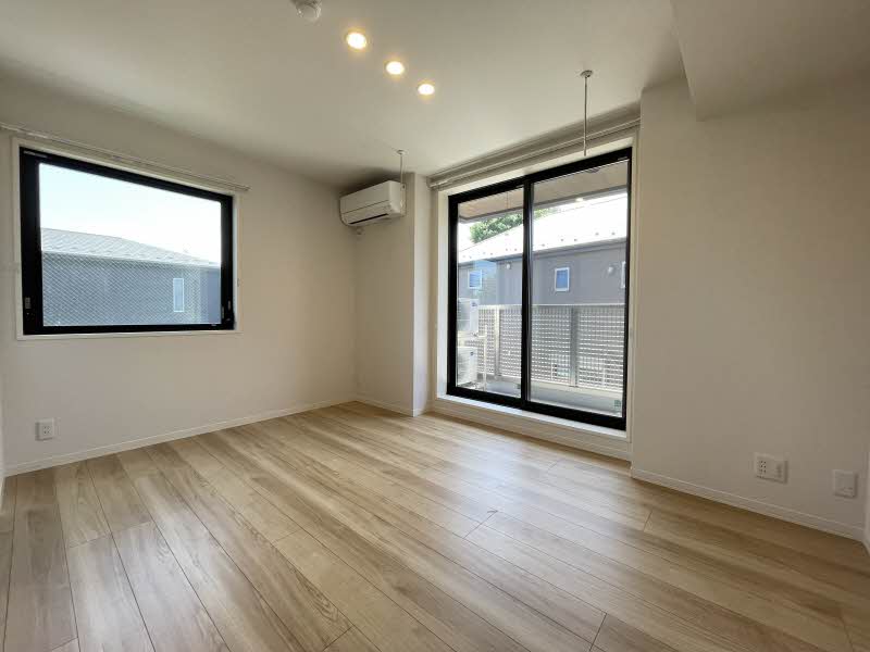 オージーファイブ 201号-5