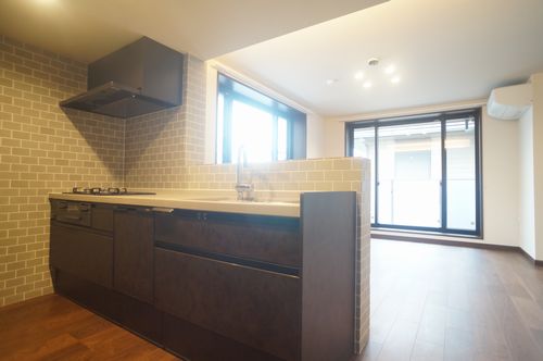 ウィズプラス千川　イースト 201号-2