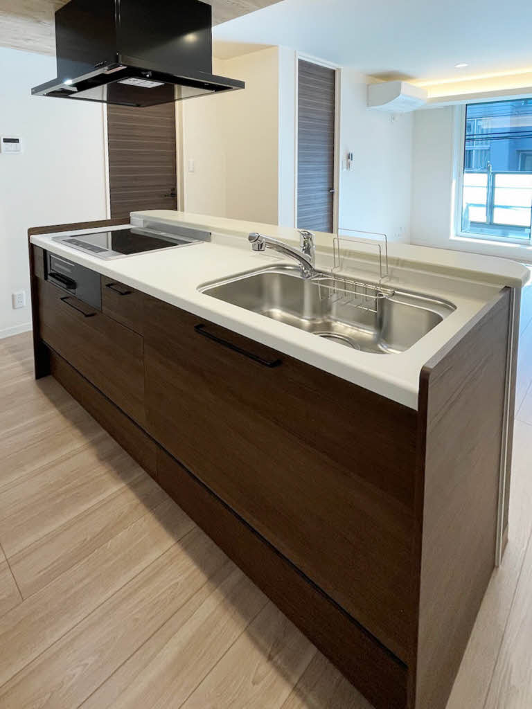 ヴィラ　ノワール 201号-4