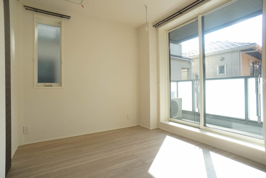 メゾン・クレール 202号-6