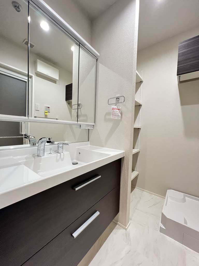 セルディーナ・ノネット 303号-5