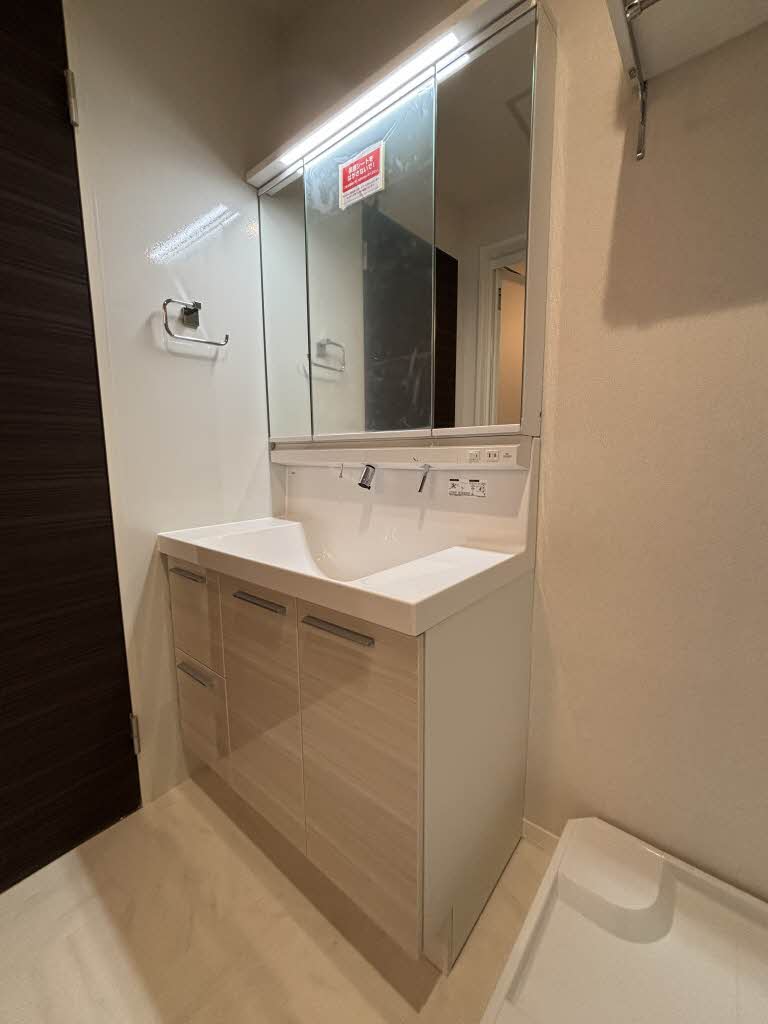 ベルタスⅣ 205号-2