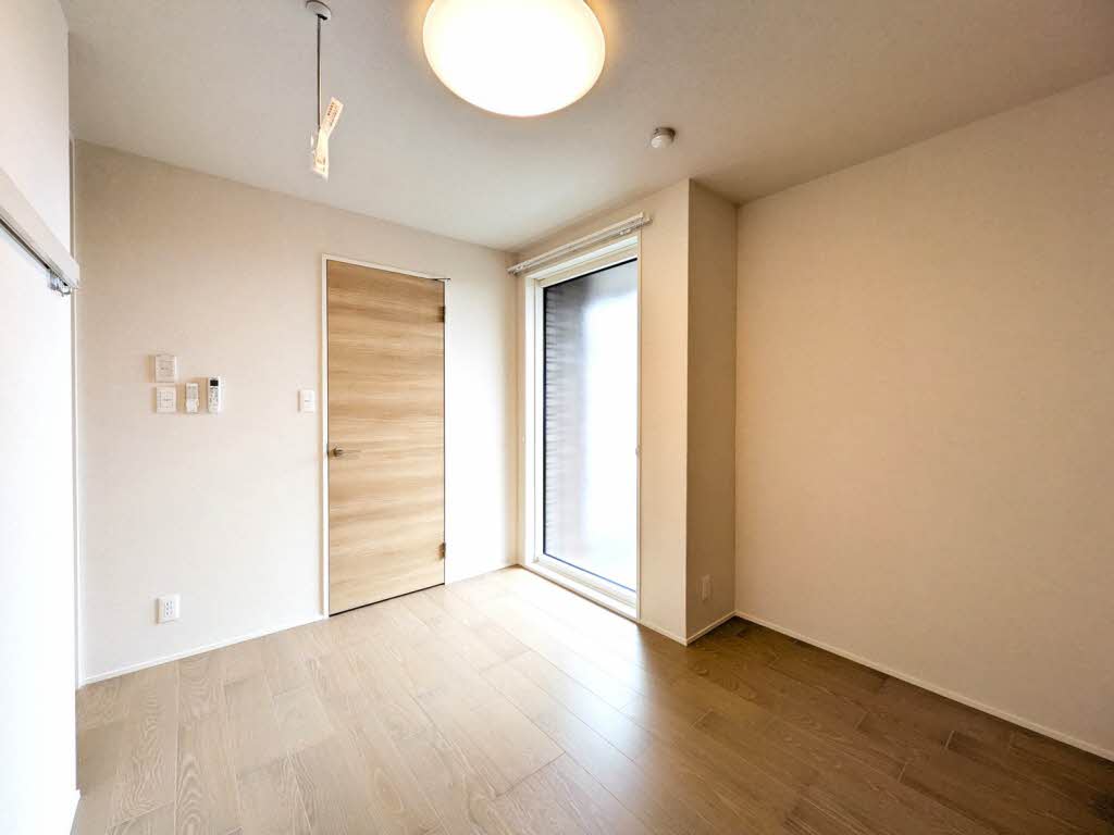 リコラータ 301号-6