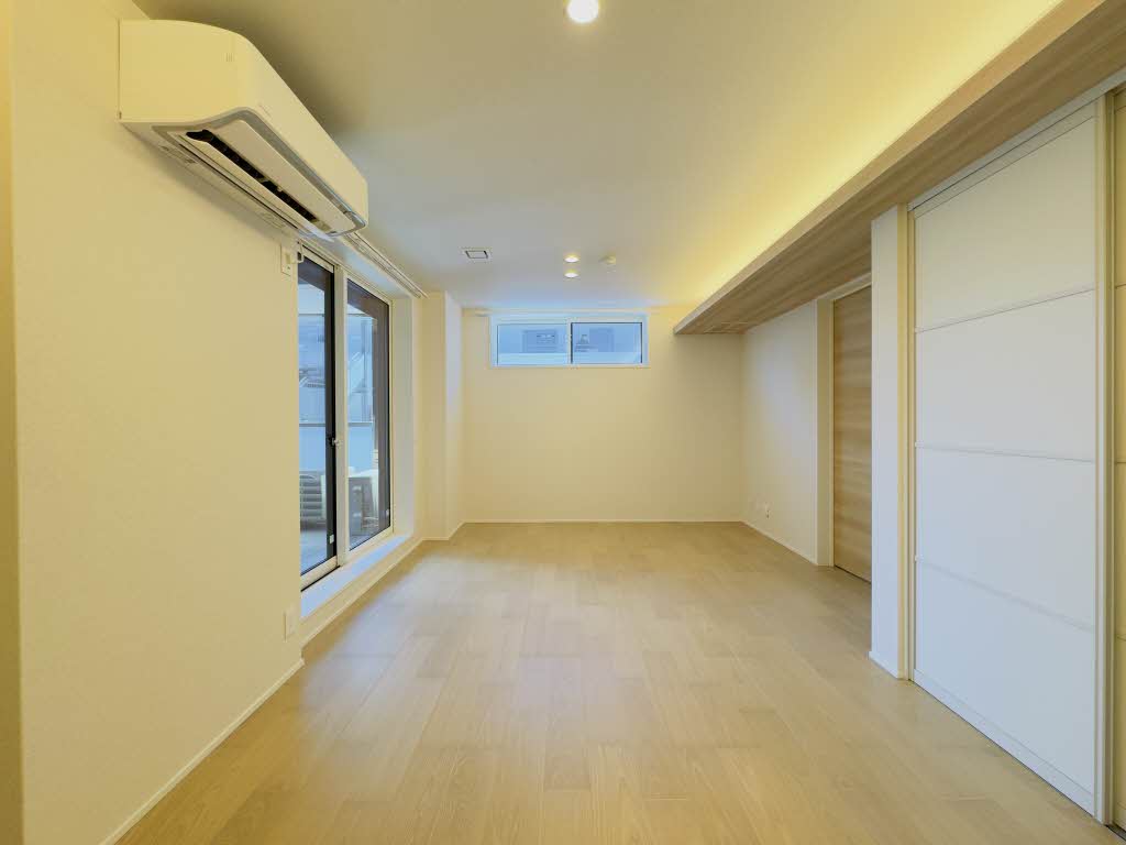 リコラータ 401号-2