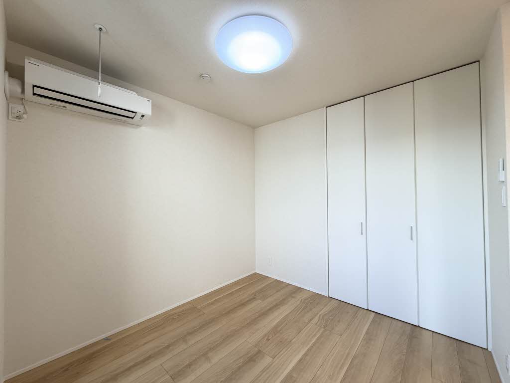 ペレテラス 202号-7