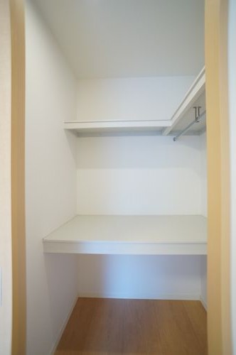 ＭＡＲＵＢＩＳＨＩ　Ⅱ 302号-6