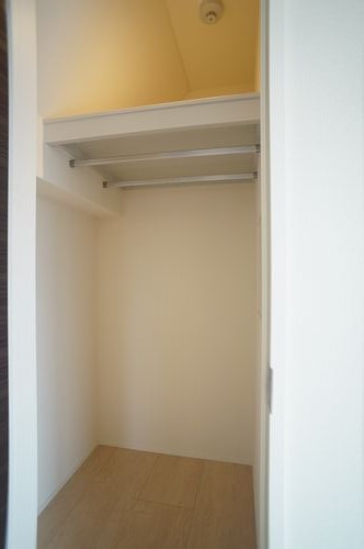 エスト梅屋敷 301号-5