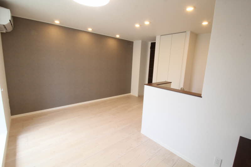 エクラージュ南 305号-3