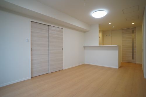 ウインズフォレスト 301号-2