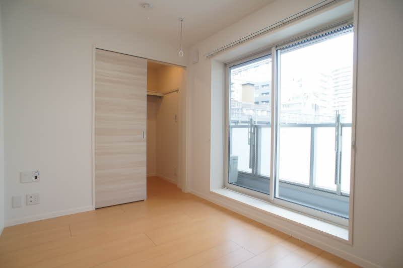 FC SQUARE 301号-4
