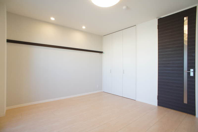 ヴィラ・コート 205号-5