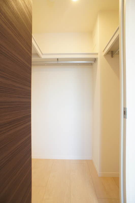 ヴィラ・コート 303号-6