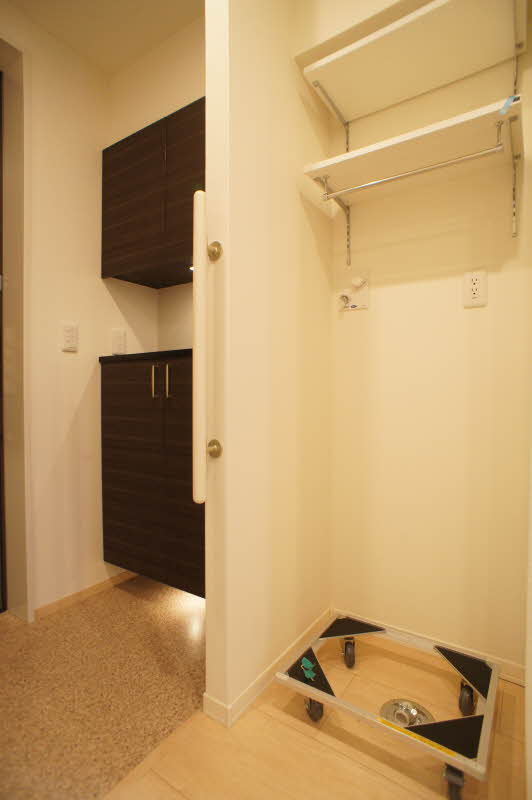 ヴィラ・コート 303号-10