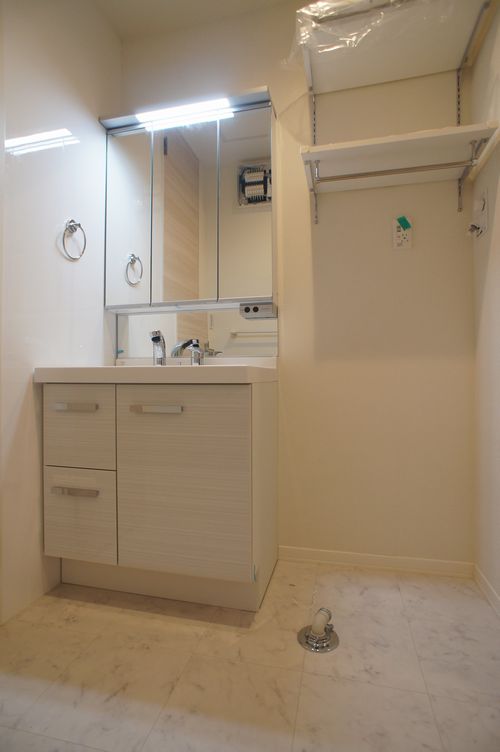 コンフォーザ豊澤 107号-9