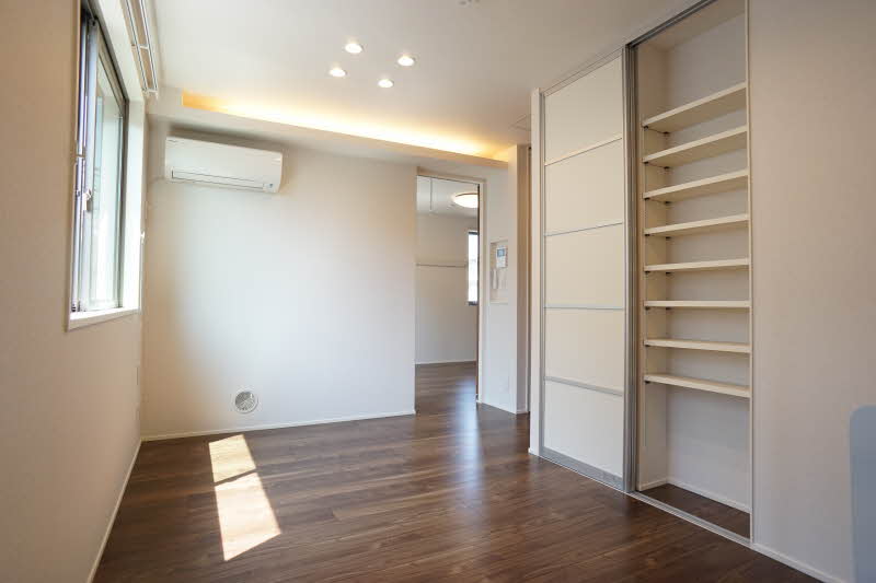 サンライズ 201号-2