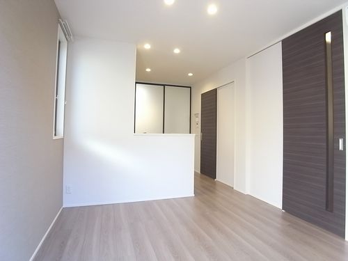 シャーメゾン上馬　１ｓｔ 101号-2