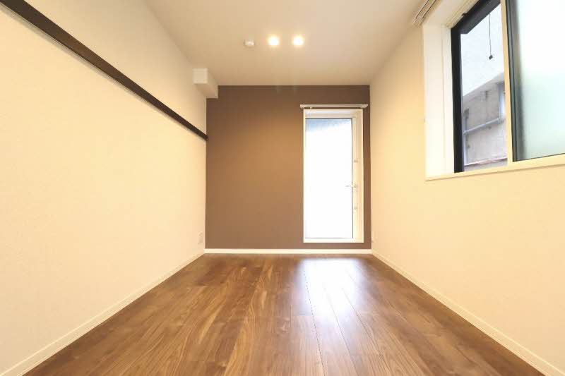 ＩＮＮＥＲ　ＴＨＯＵＧＨＴＳ 101号-7