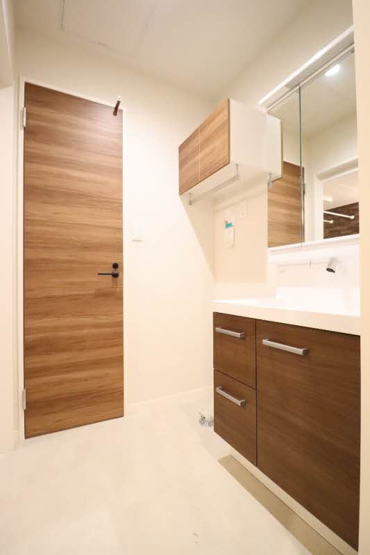 ＩＮＮＥＲ　ＴＨＯＵＧＨＴＳ 101号-8