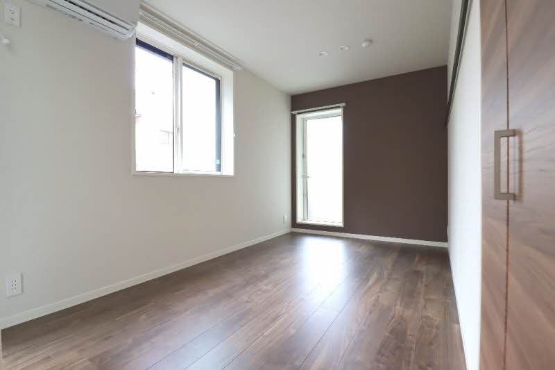 ＩＮＮＥＲ　ＴＨＯＵＧＨＴＳ 102号-7