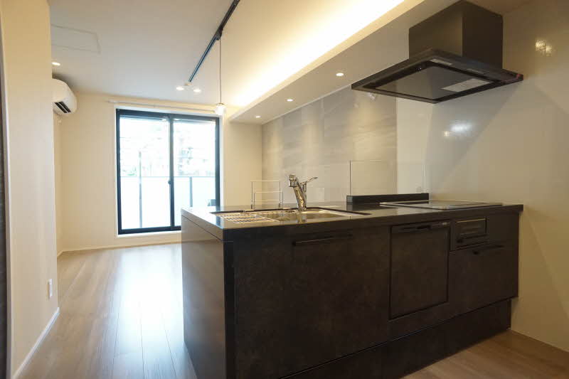 クロスサイド西麻布 401号-3