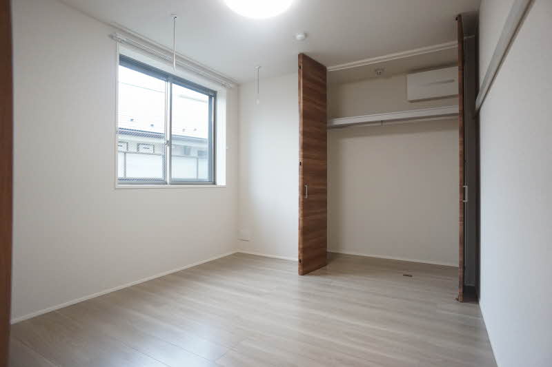 ガーデンコート東が丘 201号-5