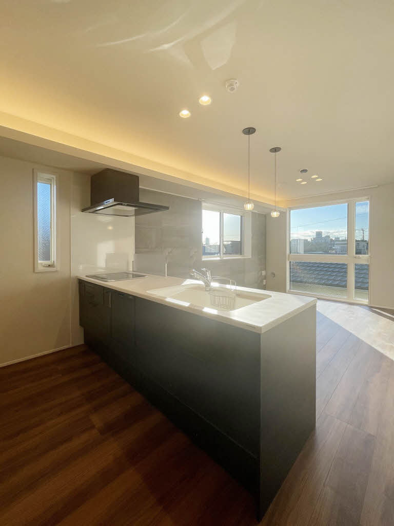 クレール　ド　リュンヌ 305号-4