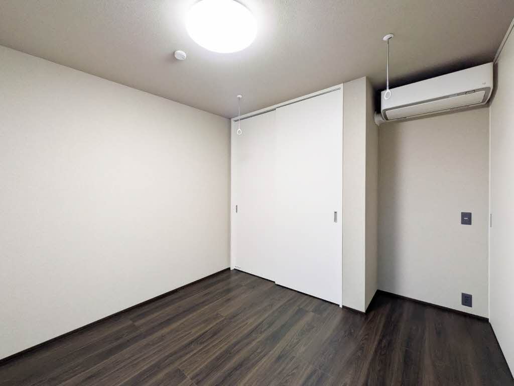 メゾン　ド　ミューズ 302号-7