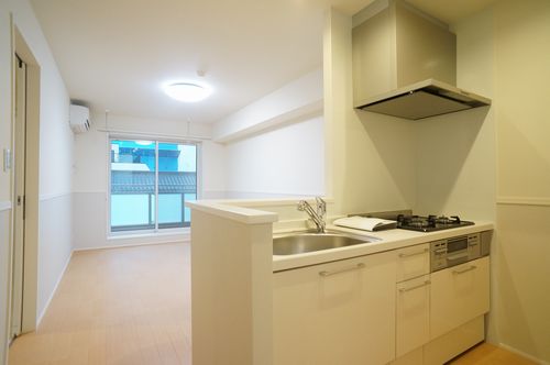 グローリー　コート 206号-3