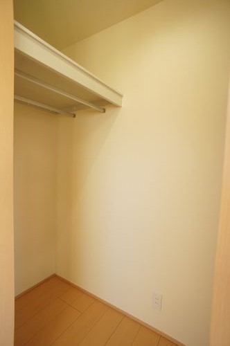 アミユ高砂 303号-6